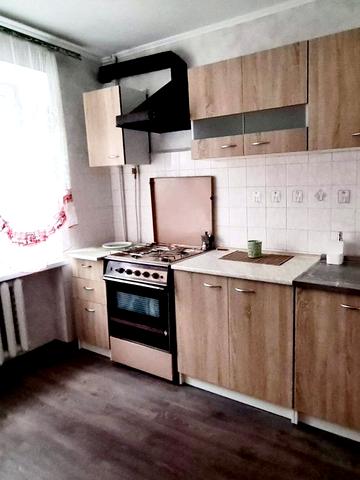 Олексія Вадатурського вул. (Маршала Малиновського), 16