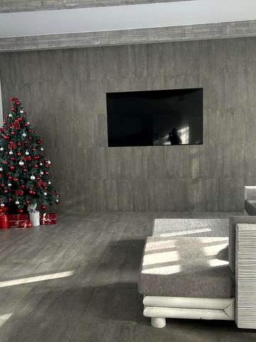 Хворостянка вул. (Праці), 1