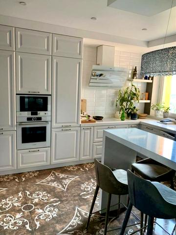 Юрія Кондратюка вул., 5