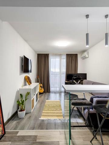 Княгині Ольги вул., 98а