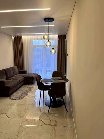 Івана Фогарашія вул., 17