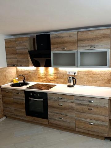 Федора Ернста вул., 16-Б