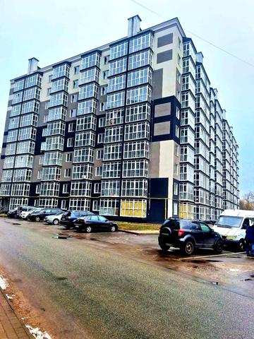 Льотна вул. (Червоногвардійська), 37