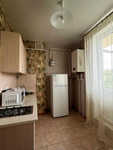 Проїзна вул., 9