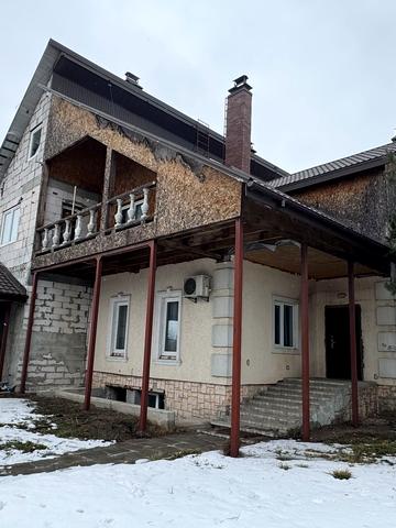 Грушевського, 1