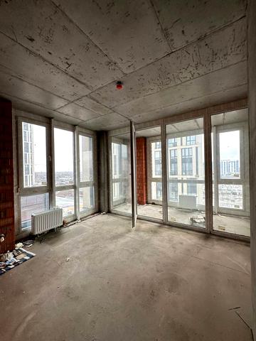 Зарічна вул., 4