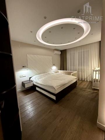 Юрія Кондратюка вул., 5