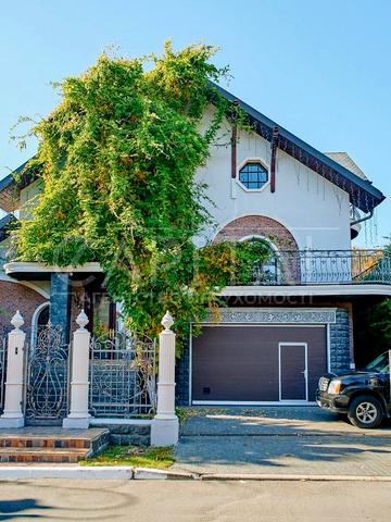 Золоті ворота вул.