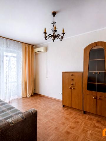 Андрія Малишка вул., 17