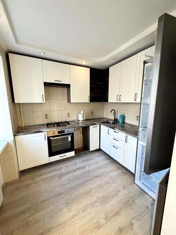 Щаслива вул., 2