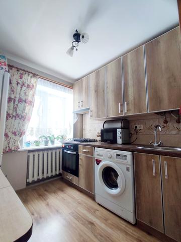 Василя Порика вул., 5