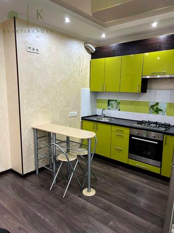 Гетьмана Павла Полуботка вул., 29