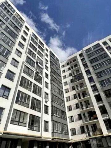 Довга вул., 30