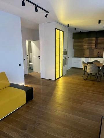 Предславинська вул., 55