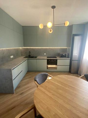 Івана Виговського вул. (Маршала Гречка), 10-Ж