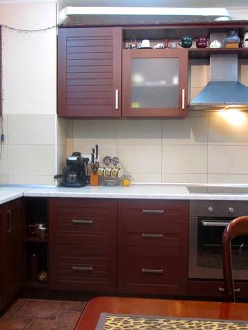 Дарницький бульв., 8