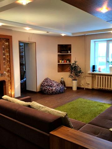 Братів Зерових вул. (Червонопартизанська), 14-Б