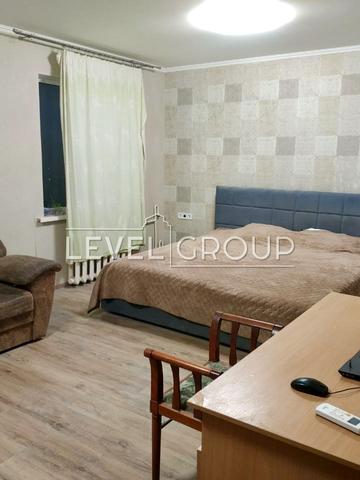 Бориса Гмирі вул., 9-В