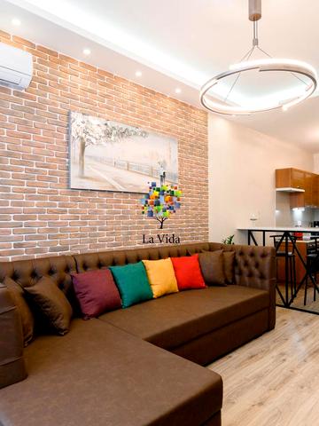 Жилянська вул., 68