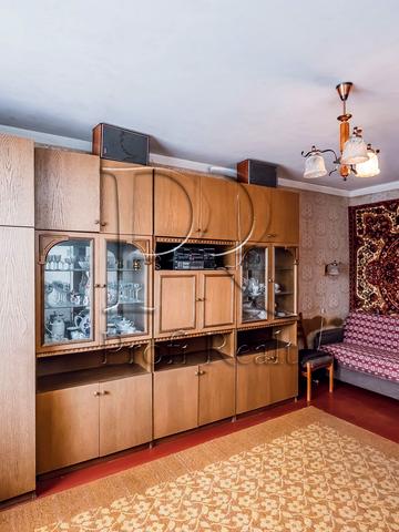 Академіка Кіпріанова вул., 2