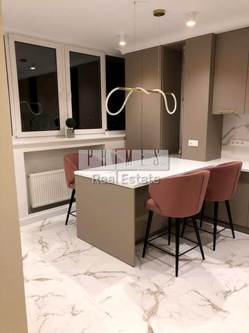 Голосіївська вул., 13