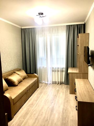 Владислава Бувалкіна вул. (Бочарова Генерала), 2