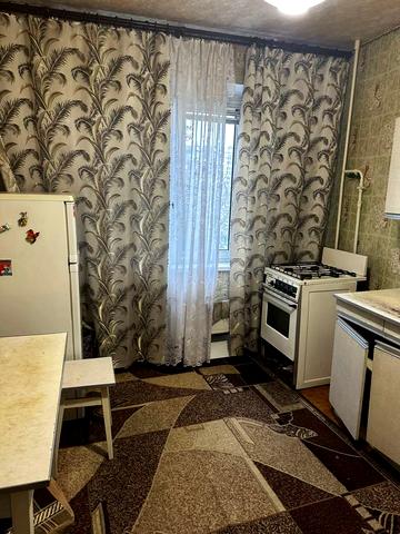 Олександра Шапаренка вул., 6