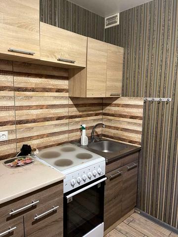 Олега Громадського вул., 1б