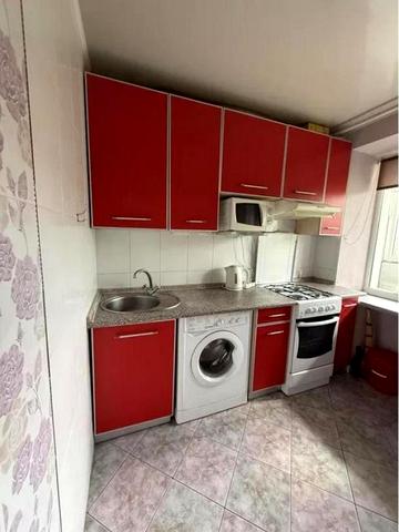 Садовий проїзд, 11