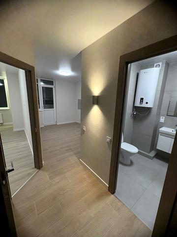 Василя Симоненка вул., 107