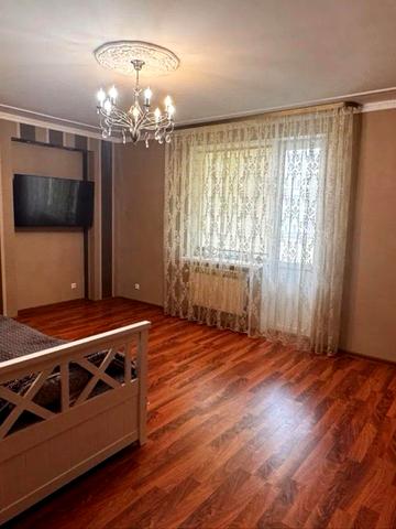 Миколи Руденка бульв. (Кольцова), 14-Е