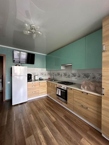 Жулянська вул., 2-Г