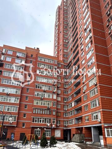 Ревуцького вул., 9