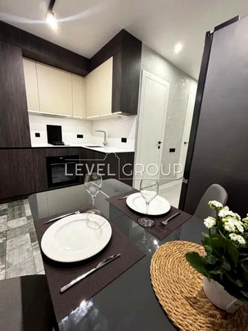 Академіка Єфремова вул. (Командарма Уборевича), 7-А