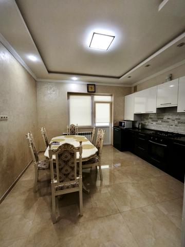 Августина Волошина вул., 3