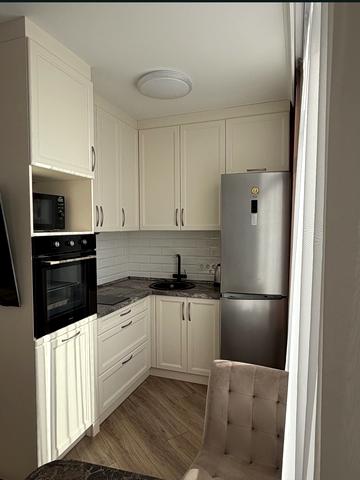 Валерія Самофалова вул. (Каманіна), 16а/3