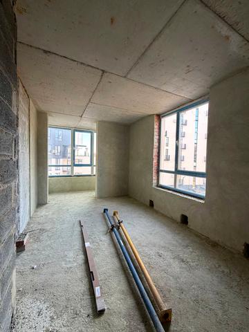 Малоголосківська вул., 12б