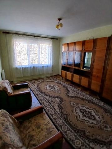 Металургів просп., 22