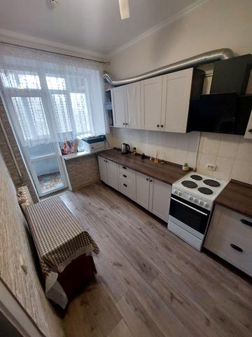 3 Лінія вул., 17