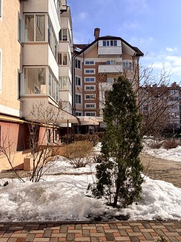 Михайла Матюшенка вул., 16-Б