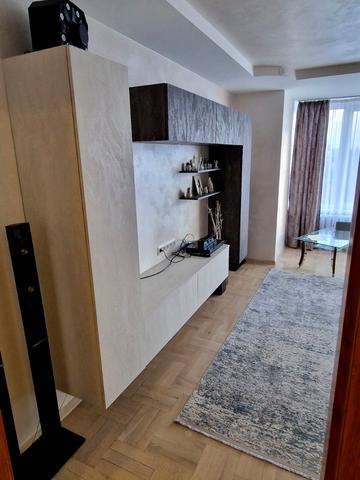 Європейська вул., 31