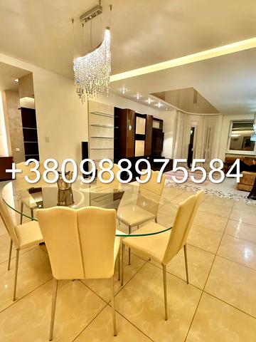 Крутогірний узвіз (Рогальова), 33