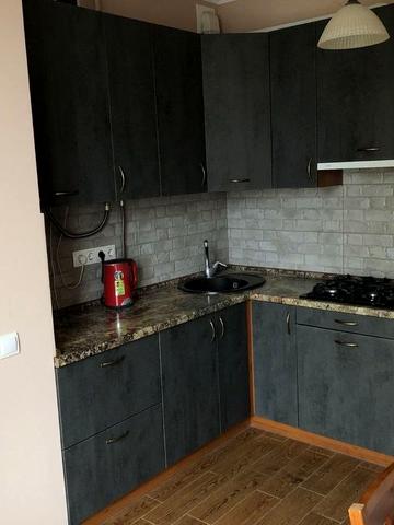 Велика Кільцева вул., (Будинок 1)