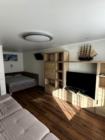 Володимира Івасюка вул. (Головка), 17