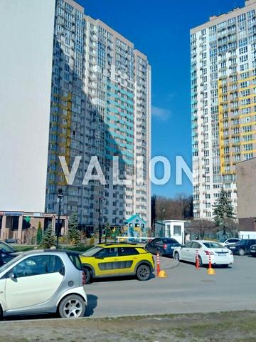 Академіка Заболотного вул., 15-Г