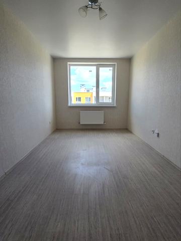 Європейська вул., 22