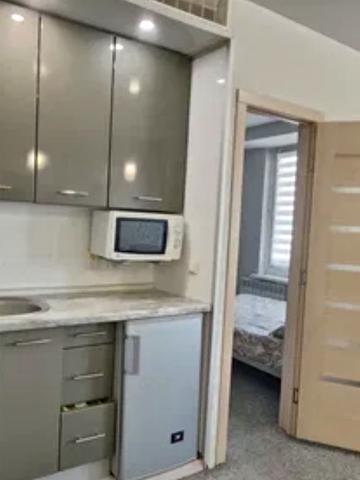 Олександра Поля просп. (Кірова), 27-Д