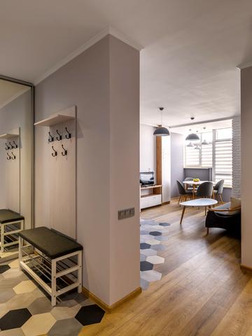 Гетьмана Івана Мазепи вул. (Топольна), 1