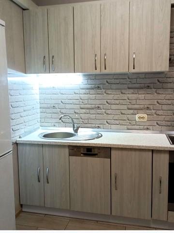 Хорольська вул., 1-А