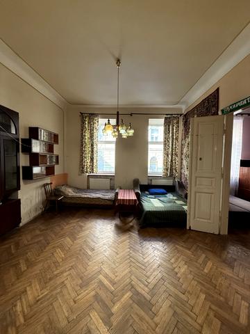 Шолом-Алейхема вул., 9